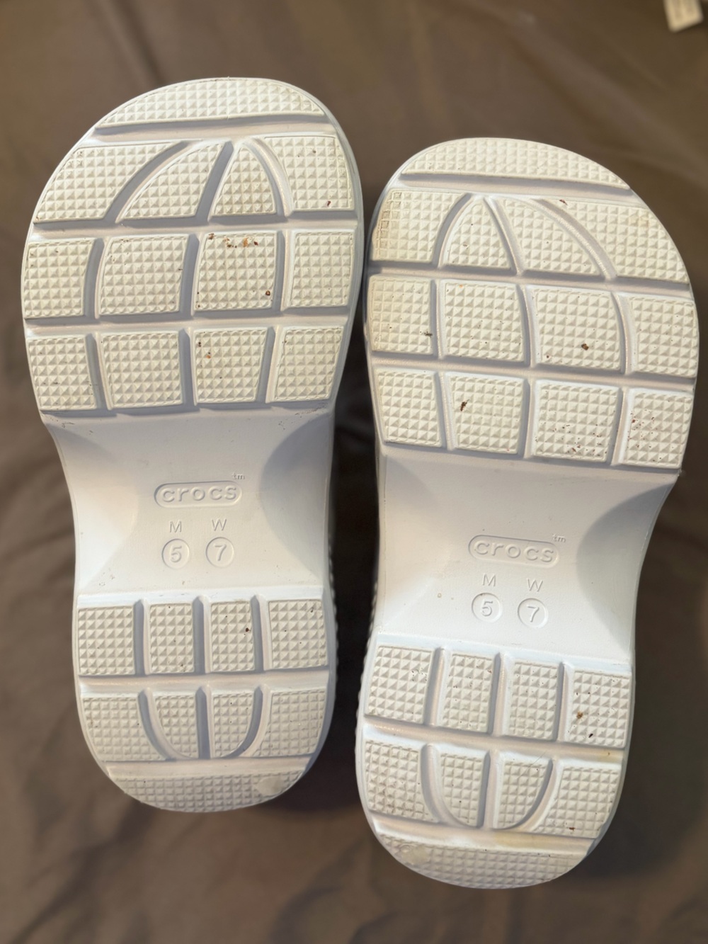 Platform Crocs - Picture 3 of 4